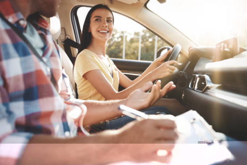 Onde Fazer Aula de Carro para Aprender a Dirigir Recreio da Borda do Campo - Aula Particular para Aprender a Dirigir Carro