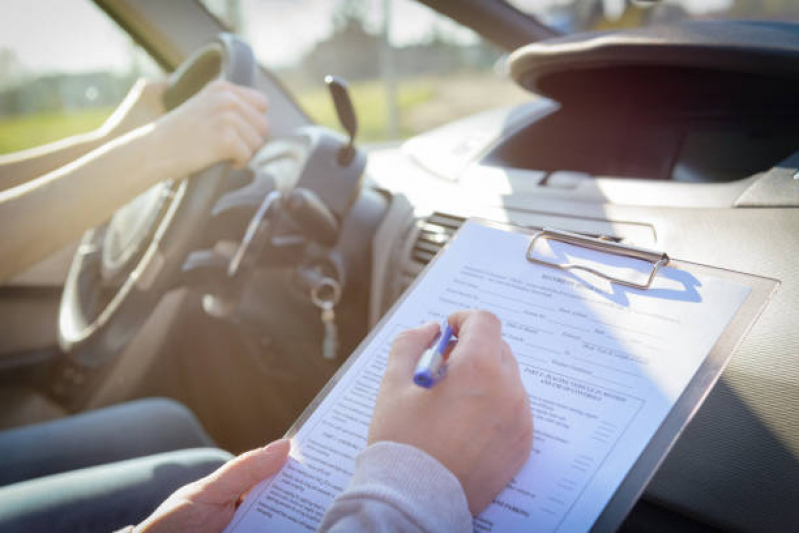 Onde Fazer Aula Prática de Carro para Aprender a Dirigir Vila Lutécia - Aula Prática de Volante