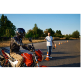 curso de pilotagem de moto em baixa velocidade valor Vila Germaine